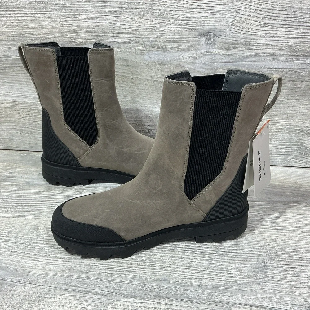 NWT'S Bogs Holly Tall Leather Boots Gray 72838-260 Pull On Waterproof Size 10